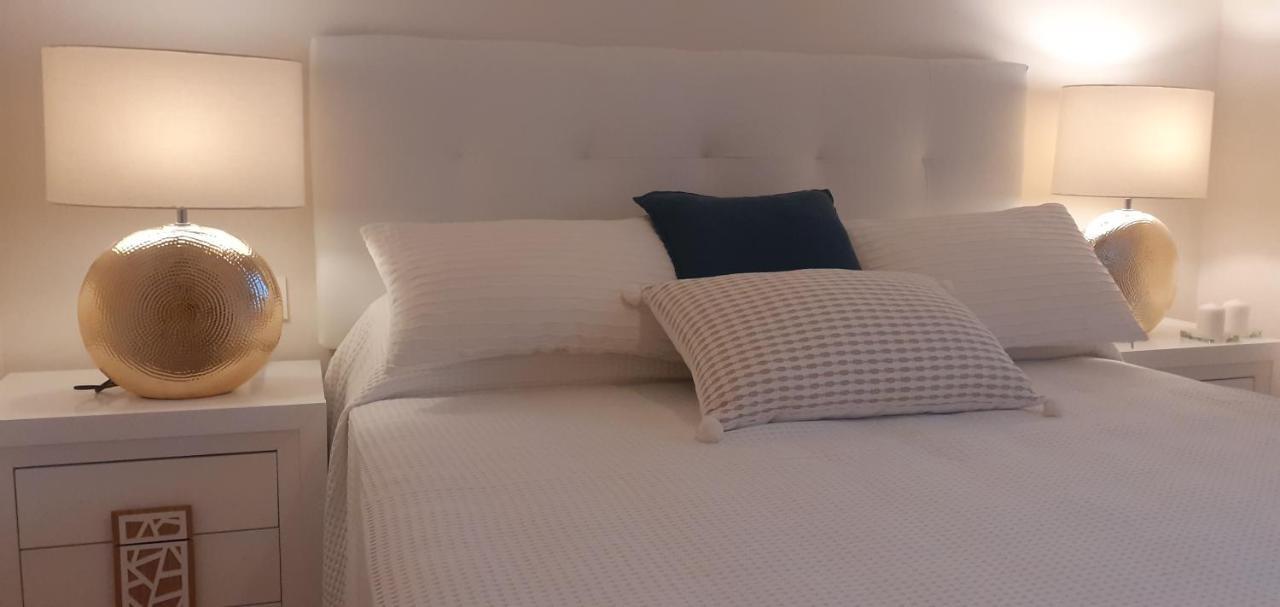 Apartamento- Atico En Mijas Costa , Con Piscina. Sitio de Calahonda Dış mekan fotoğraf